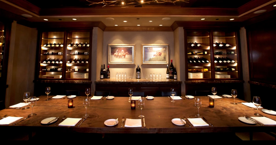 10 Mejores Restaurantes en Anaheim para Todos los Amantes de la Comida